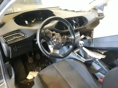 Scrapping Vehicle peugeot 308 style of the year 2017 powered bhz