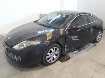 Здавання транспортного засобу renault laguna coupe base року 2011 потужний m9r814