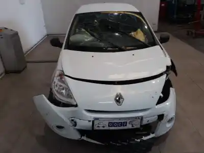 Veículo de Sucata renault clio iii yahoo do ano 2012 alimentado k9k770