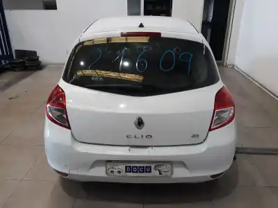 Veículo de Sucata renault clio iii yahoo do ano 2012 alimentado k9k770