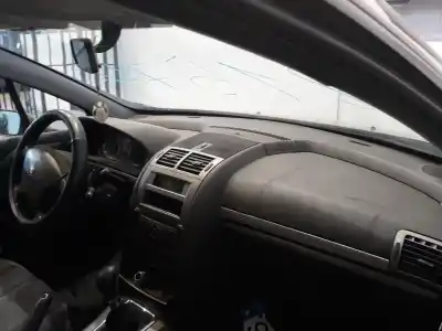 Veículo de Sucata peugeot 407 sr confort do ano 2005 alimentado 9hz