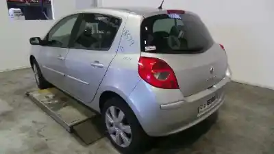 Scrapping Vehicle renault clio iii confort dynamique of the year 2006 powered k9k764