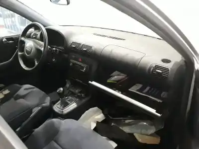 Sloopvoertuig audi a3 (8l) 1.9 tdi van het jaar 2005 aangedreven asv