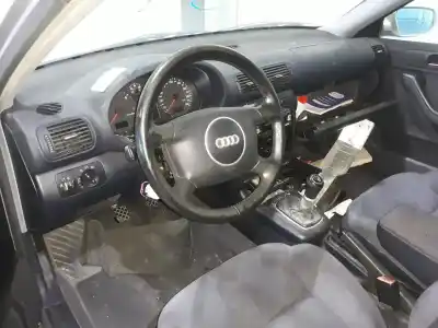 Sloopvoertuig audi a3 (8l) 1.9 tdi van het jaar 2005 aangedreven asv