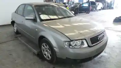 Scrapping Vehicle audi a4 berlina (8e) 1.9 tdi (96kw) of the year 2001 powered awx