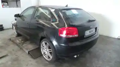 Veicolo di demolizione audi a3 (8p) 2.0 tdi ambiente (dpf) (125kw) dell'anno 2011 alimentato bmn