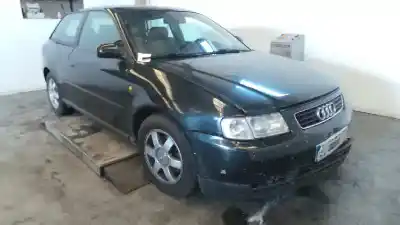 Veículo de Sucata audi a3 (8l) 1.8 20v turbo do ano 2000 alimentado arz