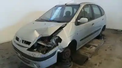 Veicolo di demolizione RENAULT SCENIC (JA..) 1.6 16V Authentique (JA0B/11) dell'anno 2000 alimentato K4M A7