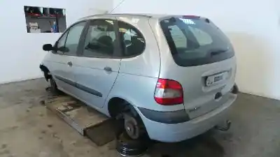 Veicolo di demolizione renault scenic (ja..) 1.6 16v authentique (ja0b/11) dell'anno 2000 alimentato k4m a7