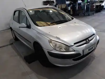 Scrapping Vehicle PEUGEOT 307 (3A/C) 2.0 HDI 90 of the year 2004 powered RHY (DW10TD)
