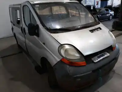 Véhicule à la ferraille RENAULT                                            TRAFIC COMBI (AB 4.01)                                                                                                                                                                                                                                     1.9 Diesel                                                                                                                                                                                                                                                 de l'année 2003 alimenté F9QU760