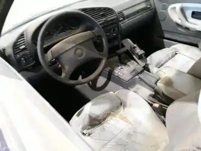 Veículo de Sucata bmw serie 3 cabrio (e36) 325i do ano 1996 alimentado m50b25