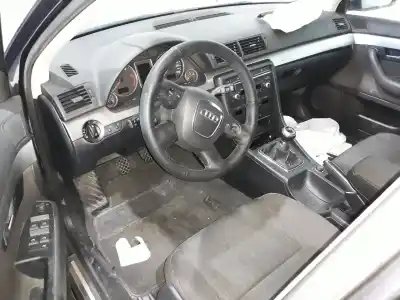 Scrapping Vehicle audi a4 avant (8e) 2.0 tdi of the year 2007 powered bpw