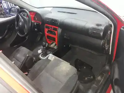 Здавання транспортного засобу seat leon (1m1) signo року 2005 потужний asv