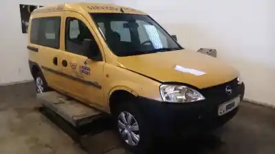 Vehicul casat opel combo familiar al anului 2002 alimentat y17dtl