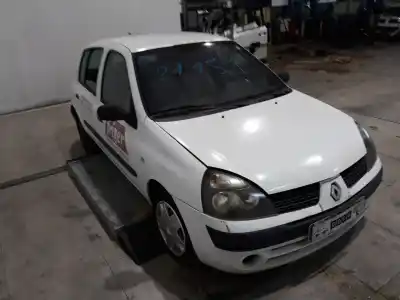 Утилизация автомобиля RENAULT CLIO II FASE II (B/CB0) Authentique года 2003 питание D7F