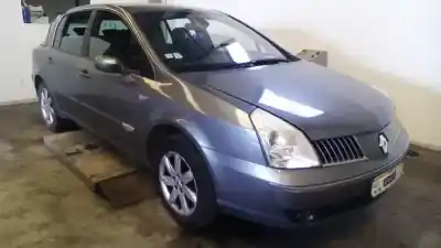 Veicolo di demolizione renault vel satis (bj0_) 2.2 dci (bj0e, bj0f) dell'anno 2003 alimentato g9t