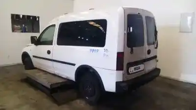 Vehicul casat opel combo familiar al anului 2005 alimentat z13dtj