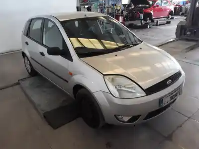 Veículo de Sucata FORD FIESTA (CBK) Ambiente do ano 2003 alimentado F6JA