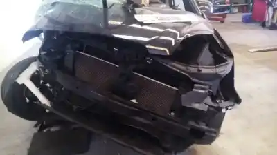 Здавання транспортного засобу kia carens (un) emotion року 2012 потужний d4fb