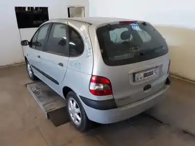 Scrapping Vehicle renault scenic (ja..) 1.4 16v authentique of the year 2000 powered k4j