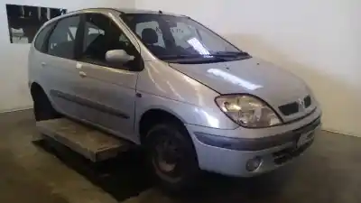 Veicolo di demolizione RENAULT SCENIC (JA..) 1.9 DCI Authentique dell'anno 2001 alimentato F9QK7