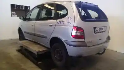 Scrapping Vehicle renault scenic (ja..) 1.9 dci authentique of the year 2001 powered f9qk7