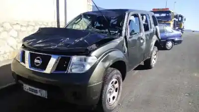 Veículo de Sucata NISSAN PATHFINDER (R51) 2.5 dCi XE do ano 2006 alimentado YD25DDTI