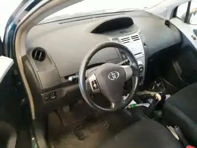 Здавання транспортного засобу toyota yaris (ksp9/scp9/nlp9) básico року 2007 потужний 1nd