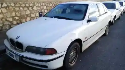 Vehicul casat BMW SERIE 5 BERLINA (E39) 525tds al anului 1998 alimentat 256 T1
