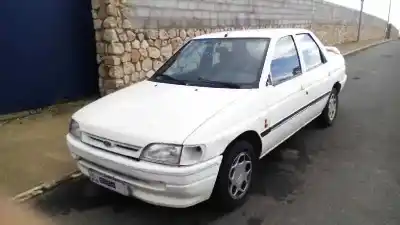 Sloopvoertuig ford orion clx van het jaar 1992 aangedreven rte