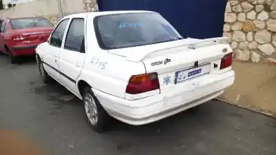Sloopvoertuig ford orion clx van het jaar 1992 aangedreven rte