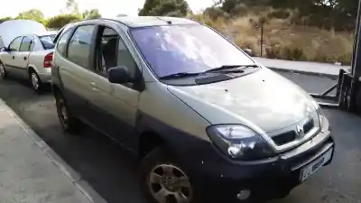 Scrapping Vehicle renault scenic rx4 (ja0) 1.9 dci salomon of the year 2002 powered f9q k746