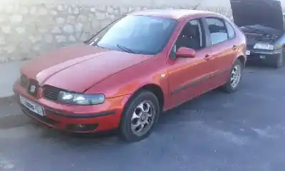 Здавання транспортного засобу seat leon (1m1) signo року 2000 потужний ahf