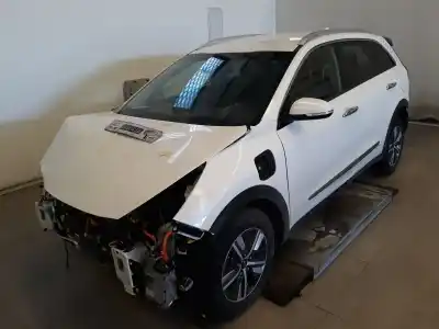 Veicolo di demolizione kia niro emotion plug-in hybrid dell'anno 2020 alimentato g4le