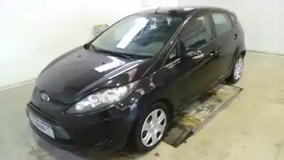 Sloopvoertuig ford fiesta (cb1) trend van het jaar 2010 aangedreven f6jd
