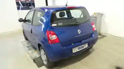 Veicolo di demolizione renault twingo authentique dell'anno 2009 alimentato d4f772