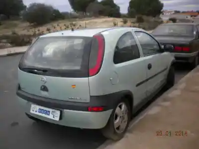 Veículo de Sucata opel corsa c comfort do ano 2001 alimentado z14xe