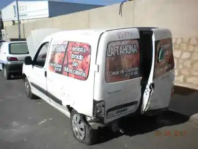 Veículo de Sucata peugeot partner (s2) combiespace do ano 2006 alimentado wjydw8b