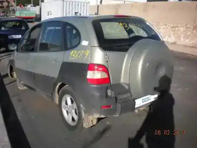 Scrapping Vehicle renault scenic rx4 (ja0) 1.9 dci salomon of the year 2002 powered f9q740