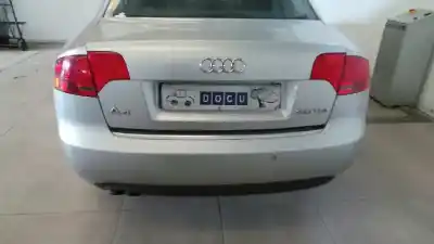 Veículo de Sucata audi a4 berlina (8e) 2.0 tdi 16v (103kw) do ano 2005 alimentado blb