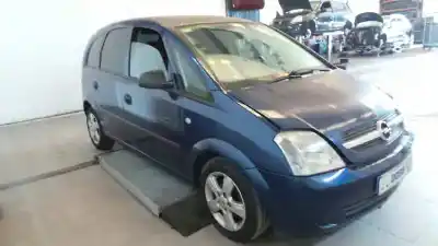 Veicolo di demolizione OPEL MERIVA Cosmo dell'anno 2004 alimentato Z17DTH