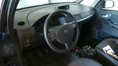 Veicolo di demolizione opel meriva cosmo dell'anno 2004 alimentato z17dth