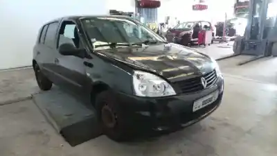 Здавання транспортного засобу renault clio ii fase ii (b/cb0) campus року 2011 потужний d4f712