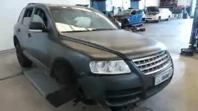 Scrapping Vehicle VOLKSWAGEN TOUAREG (7LA, 7L6, 7L7) 5.0 V10 TDI of the year 2003 powered AYH