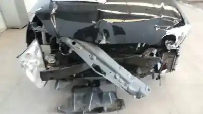 Sloopvoertuig toyota corolla (_e12_) 2.0 d-4d (cde120r_ cde120l_) van het jaar 2006 aangedreven 1cdftv