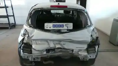 Scrapping Vehicle renault clio iii confort expression of the year 2008 powered k9k766