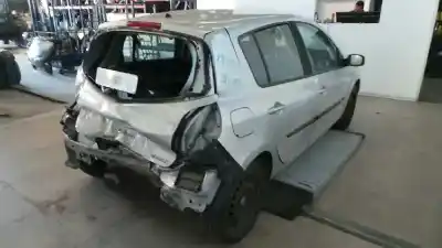 Scrapping Vehicle renault clio iii confort expression of the year 2008 powered k9k766
