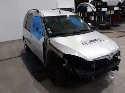 Здавання транспортного засобу SKODA ROOMSTER (5J7) 1.4 року 2007 потужний BNM