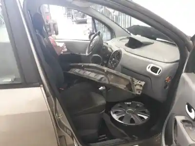 Scrapping Vehicle renault grand modus style of the year 2011 powered d4f d740